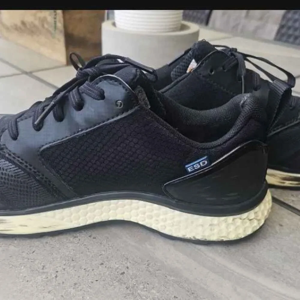 Timberland PRO Women's Reaxion Composite Safety Toe Athletic Shoe. Size 10.